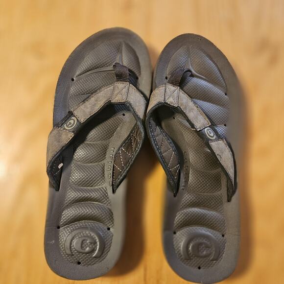 Spenco Yumi Leather Flip Flop Sandals Mens Size 13 Gray Orthotic Arch Support - Picture 1 of 6